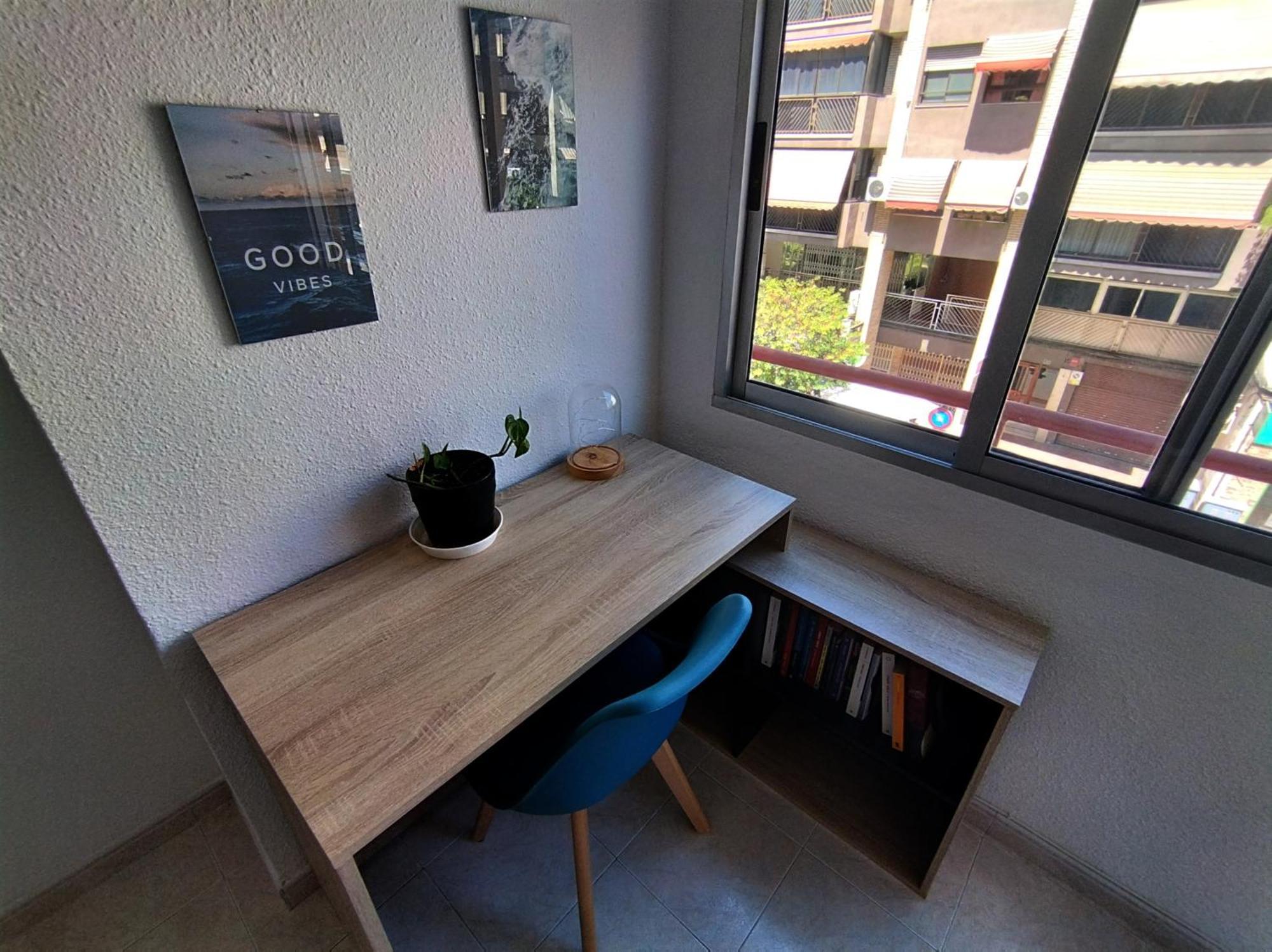 Habitaciones En Apartamento Compartido W Host Alicante Exterior foto